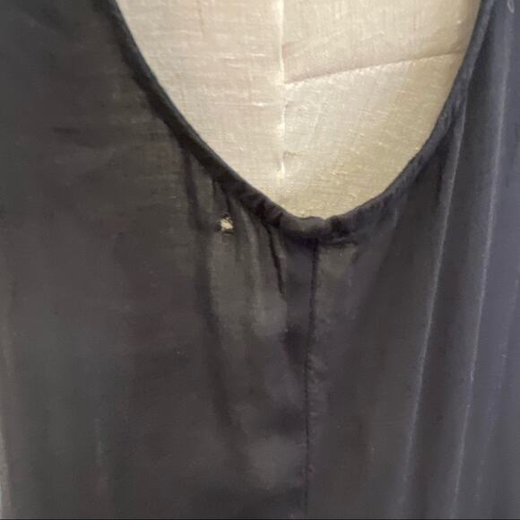 ECOTE Urban Outfitters Drapey Carlin Romper size small - Picture 7 of 15